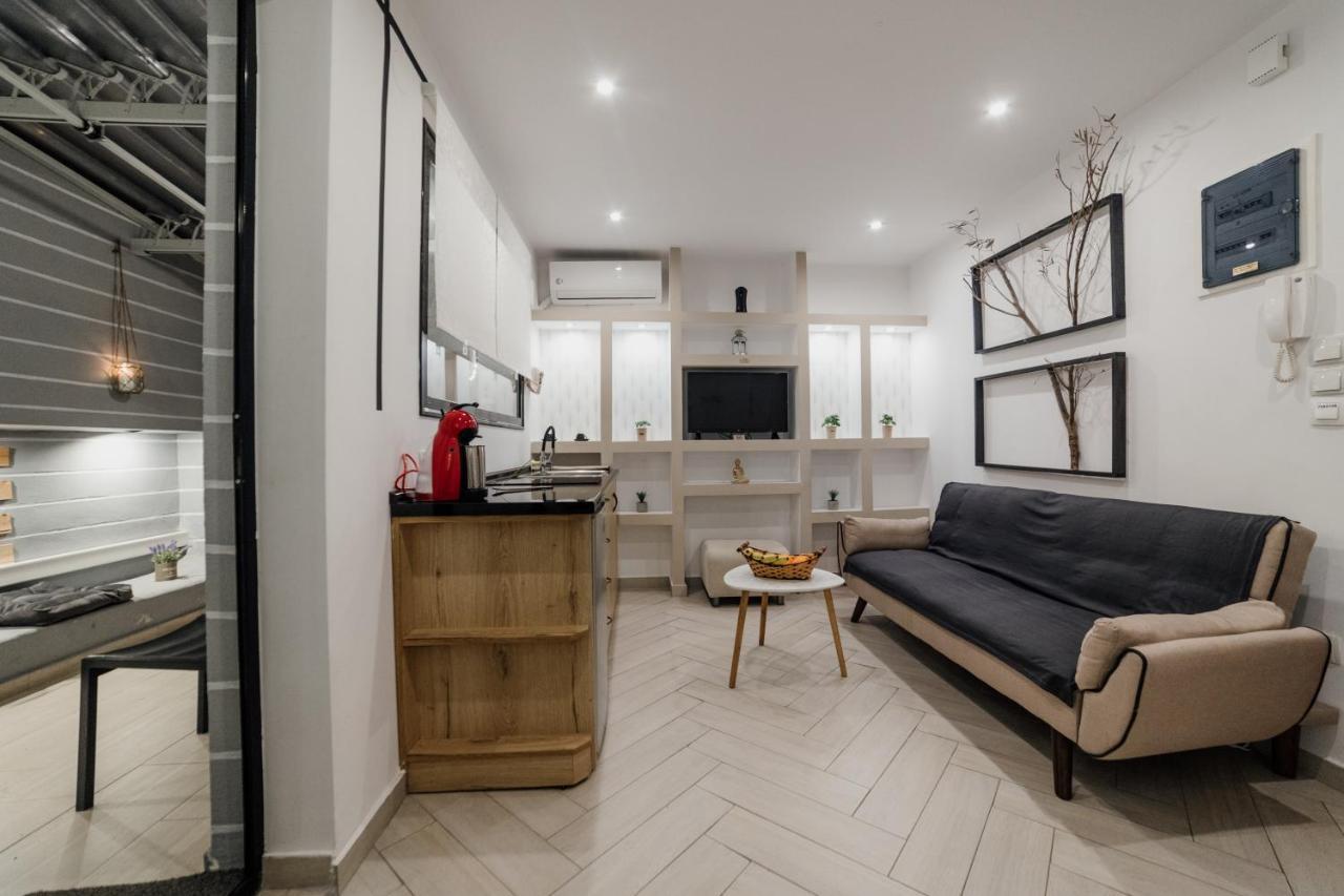 Cutest White-tower With A Private Patio *