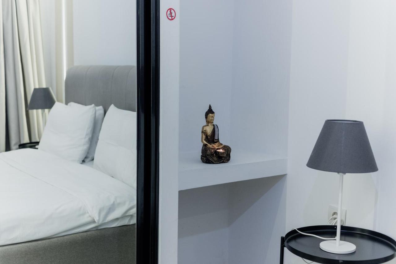 Apartment Cutest White-tower With A Private Patio Thessaloniki